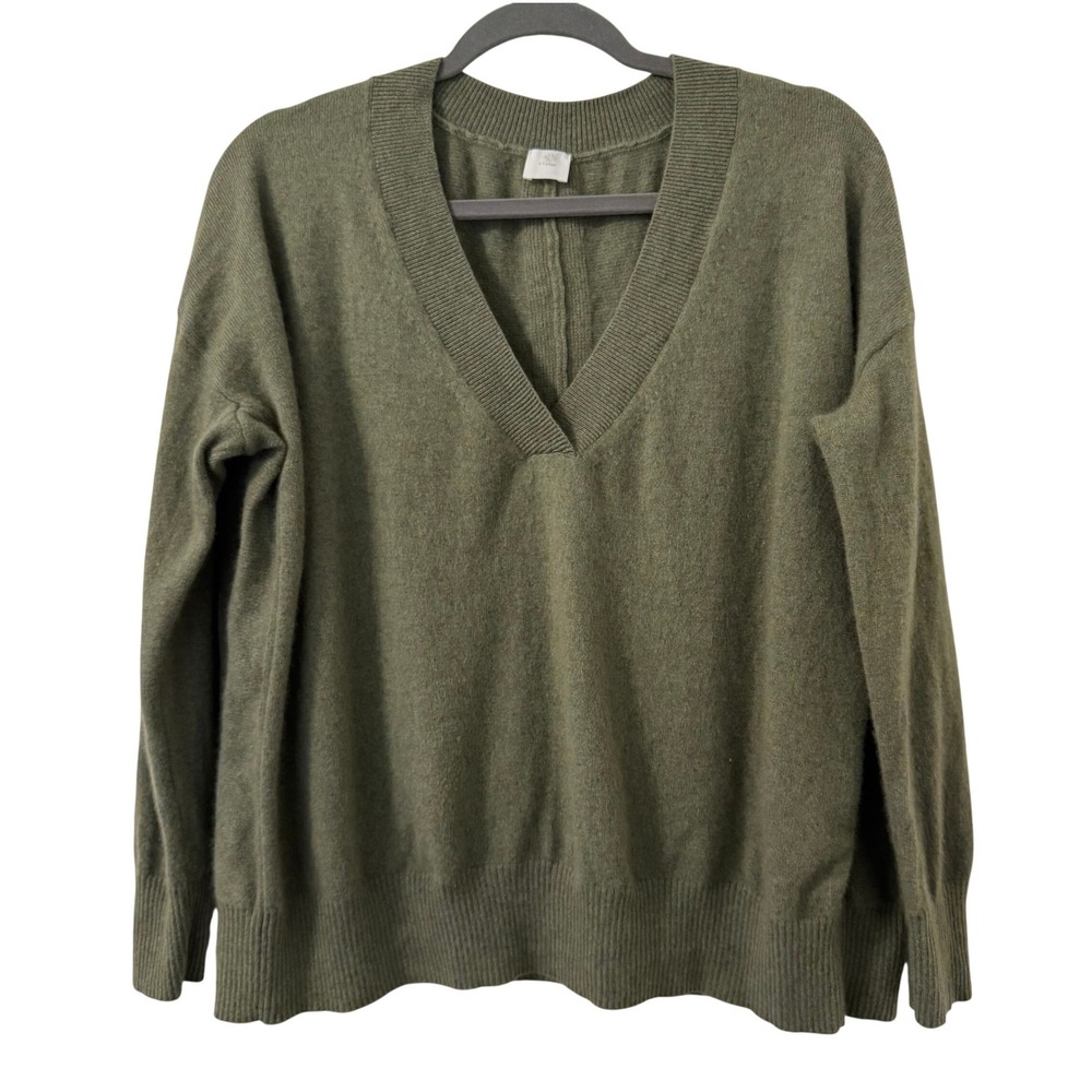 C.T.Plage 100% Cashmere V-Neck Sweater Womens Size 38‎ US 6-8 Green Luxury